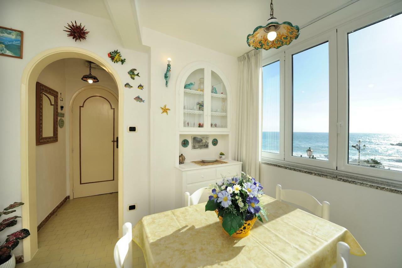 That'S Atrani, Amalfi Coast Beach Front Apartment 외부 사진