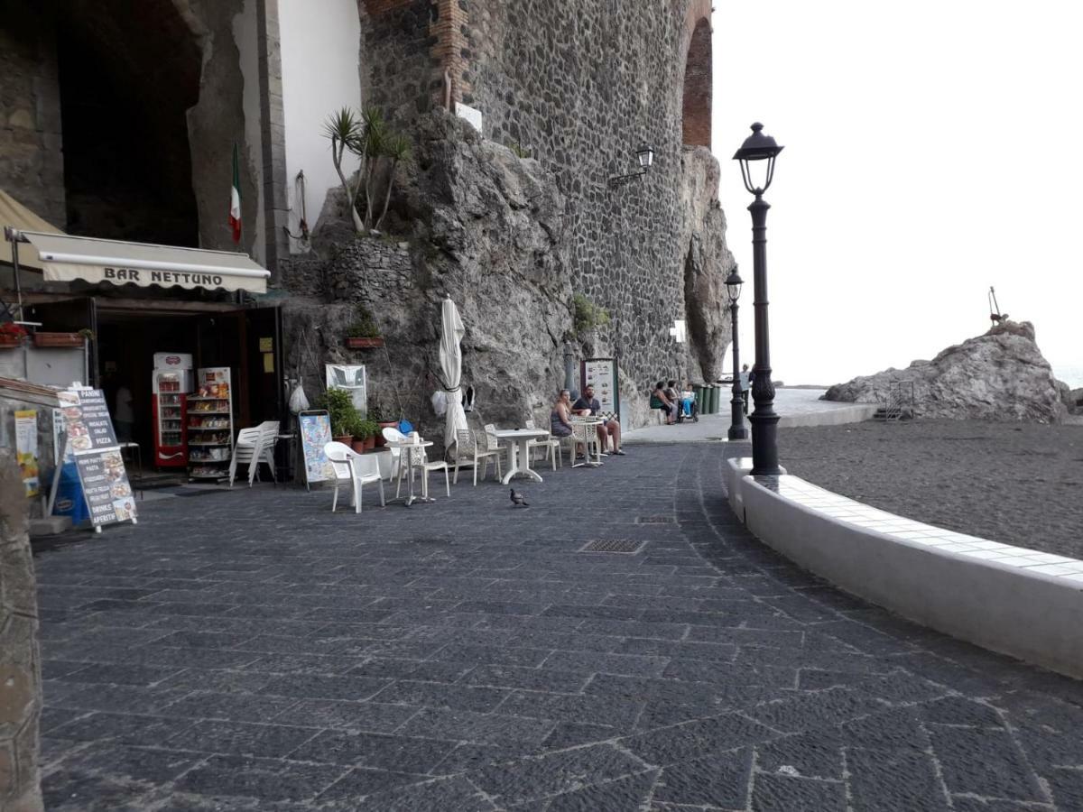 That'S Atrani, Amalfi Coast Beach Front Apartment 외부 사진